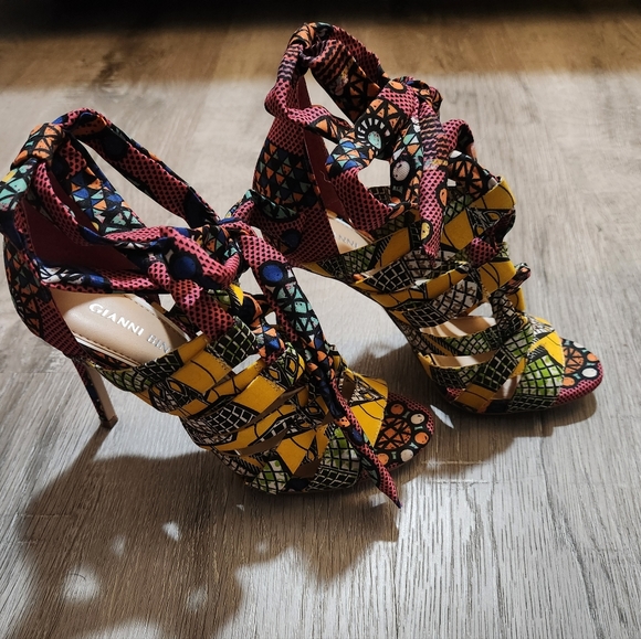 Gianni Bini, the Abrianna Lace-Up Sandals - Picture 2 of 6